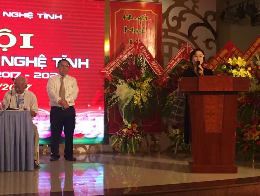 Đỗ Hồng - Bông Tầm xuân tâm đức